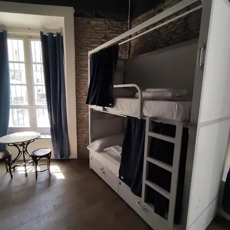 Black Swan * Sevilla