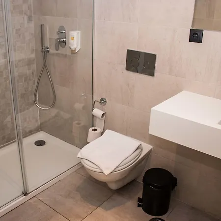 Black Swan Hostel Sevilla