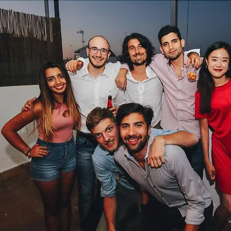 Black Swan Ostello *