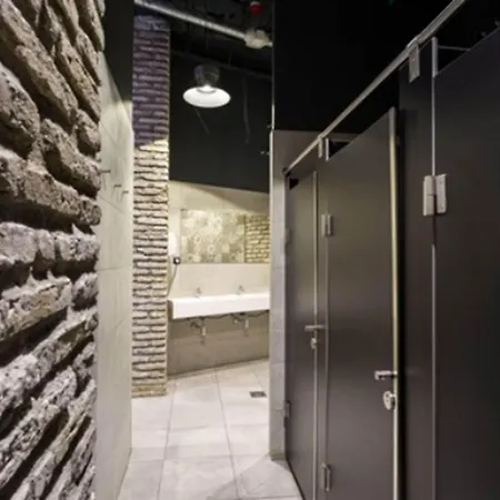 Hostel Black Swan Sevilla