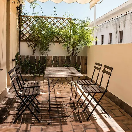 Hostel Black Swan Seville